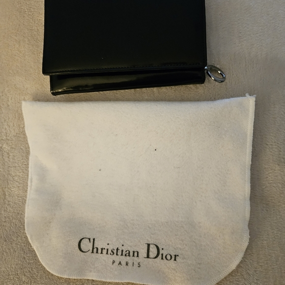 NWOT Christian Dior wallet in protective fabric bag - Picture 2 of 6